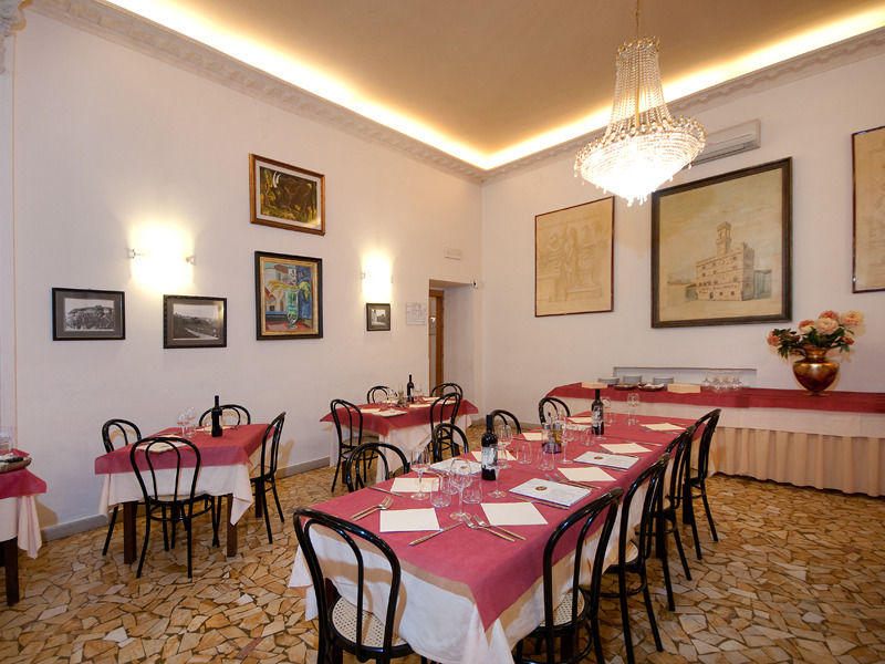 Allegroitalia Nazionale Volterra Buitenkant foto