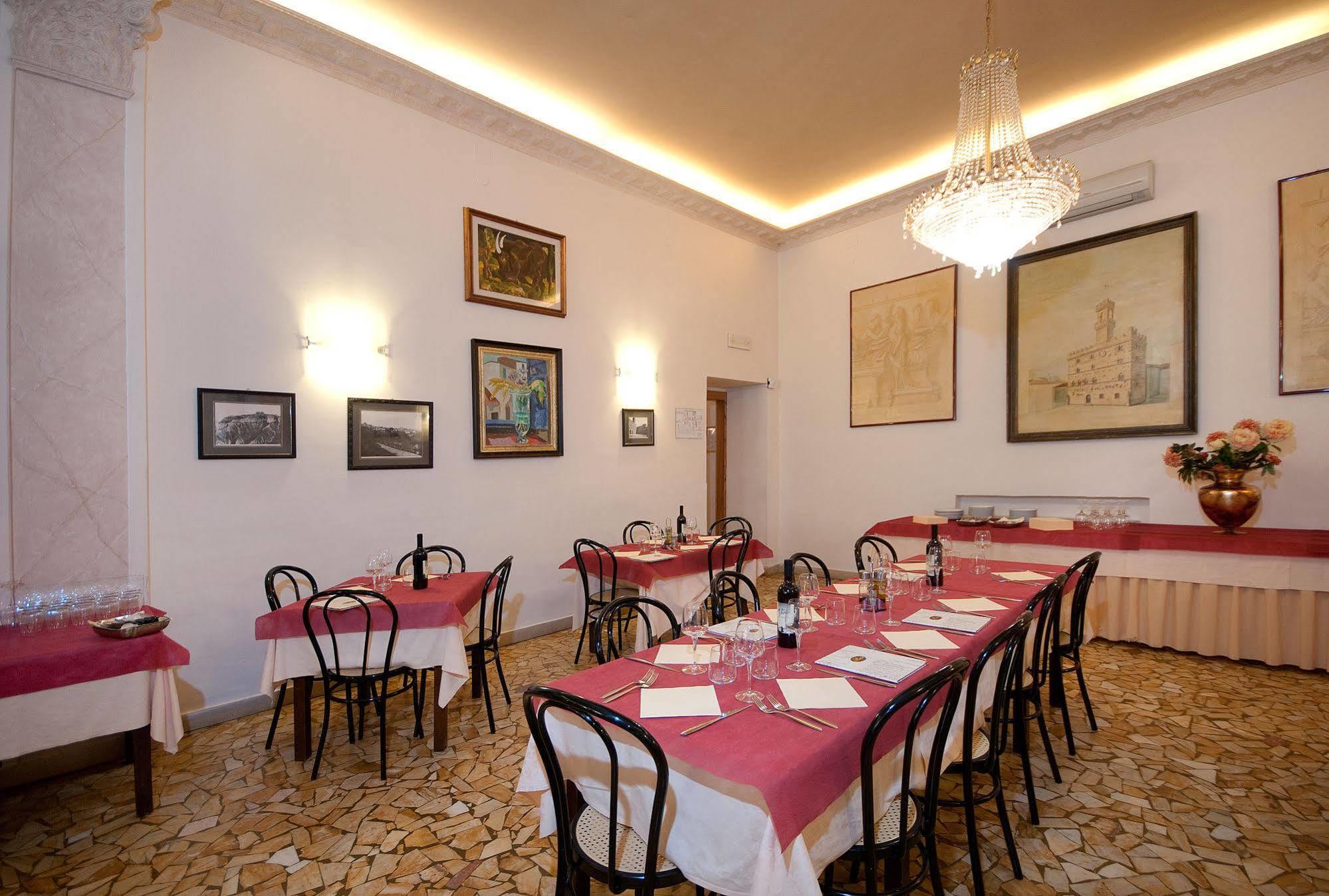 Allegroitalia Nazionale Volterra Buitenkant foto